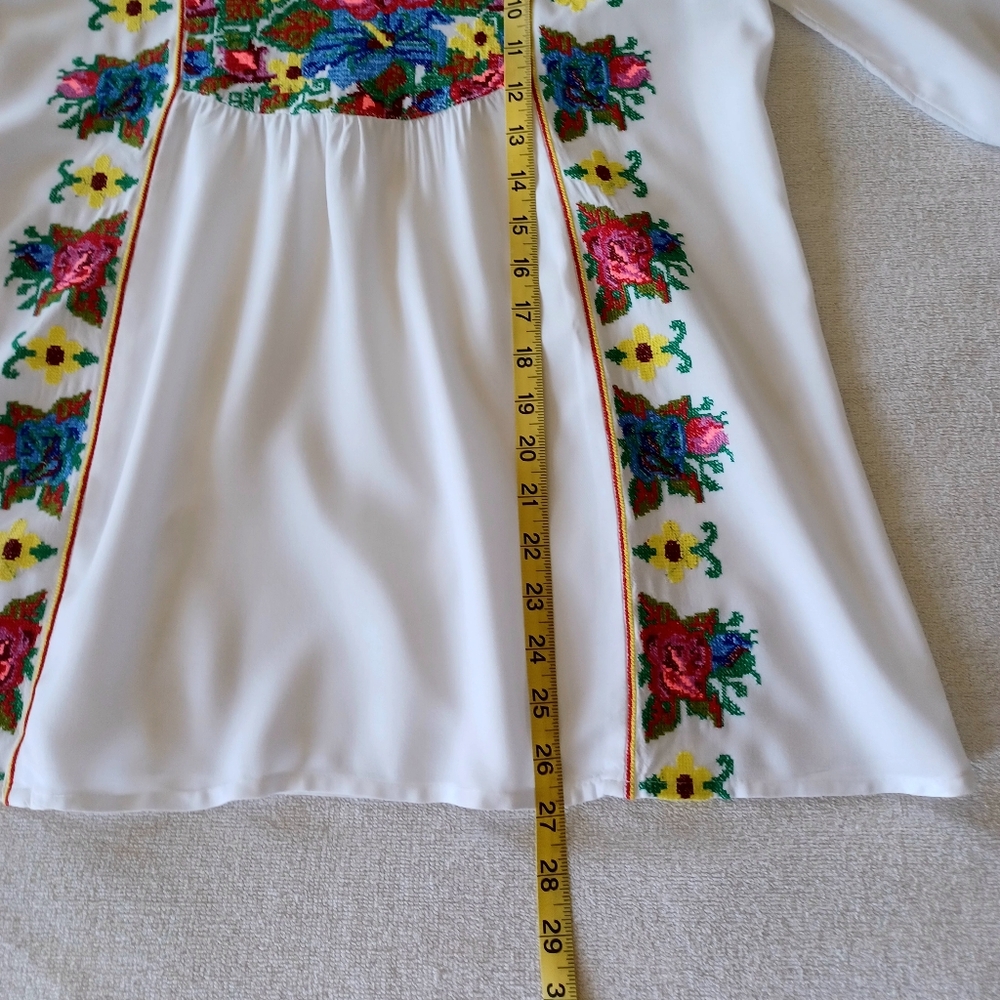 Bohemian Floral Embroidered White Blouse From Avelina, Size S - Picture 14 of 16
